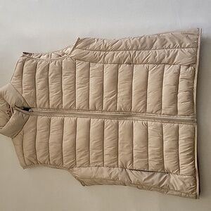 Leehanton Puffer Vest
